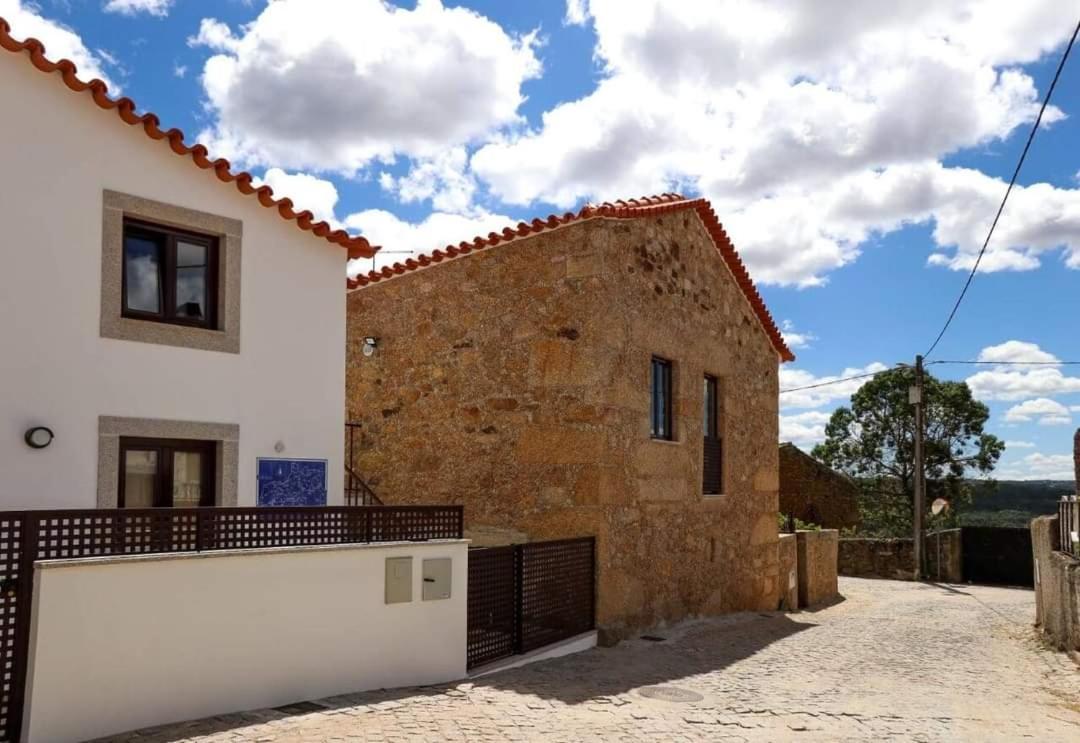 Casas do Torreão 3 casas de alojamento local Alfaiates Exterior foto